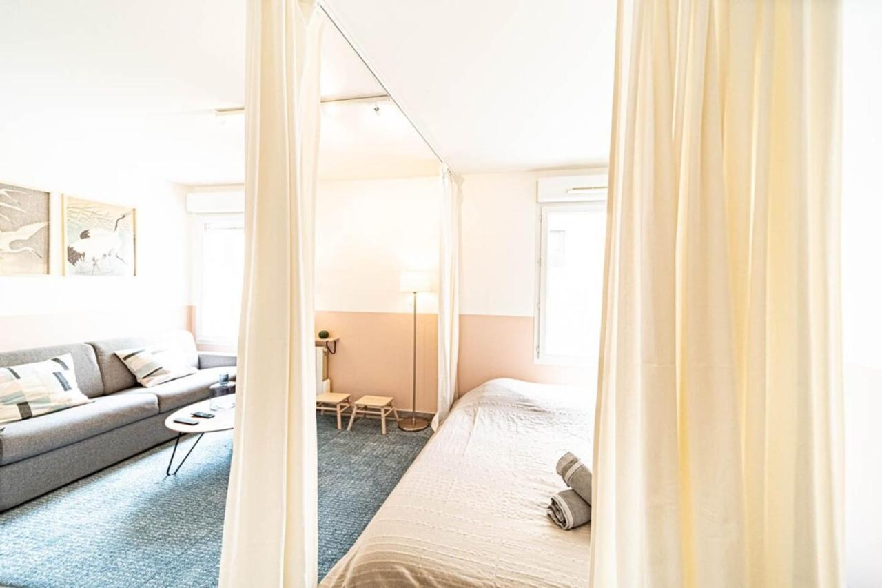 Le Petit Montel- Studio Avec Garage-Metro Valmy リヨン エクステリア 写真