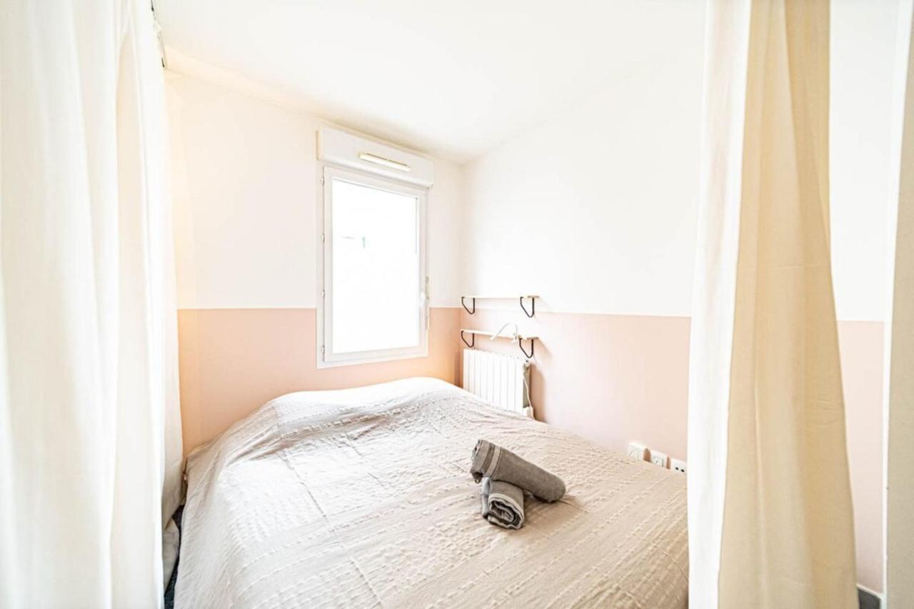 Le Petit Montel- Studio Avec Garage-Metro Valmy リヨン エクステリア 写真